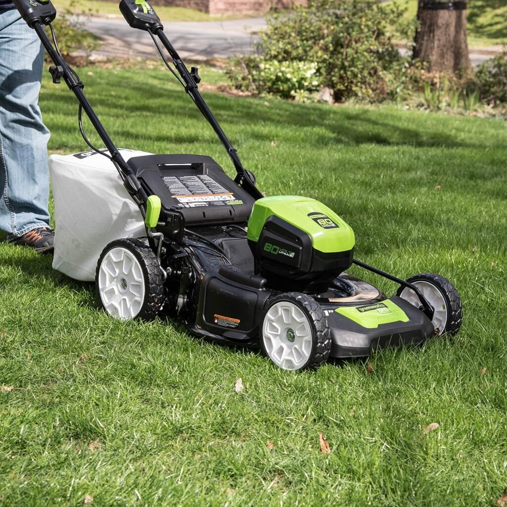 Greenworks Pro 21-Inch 80V Self-Propelled Cordless Lawn Mower, 5Ah Battery Included MO80L510 , Black, Green