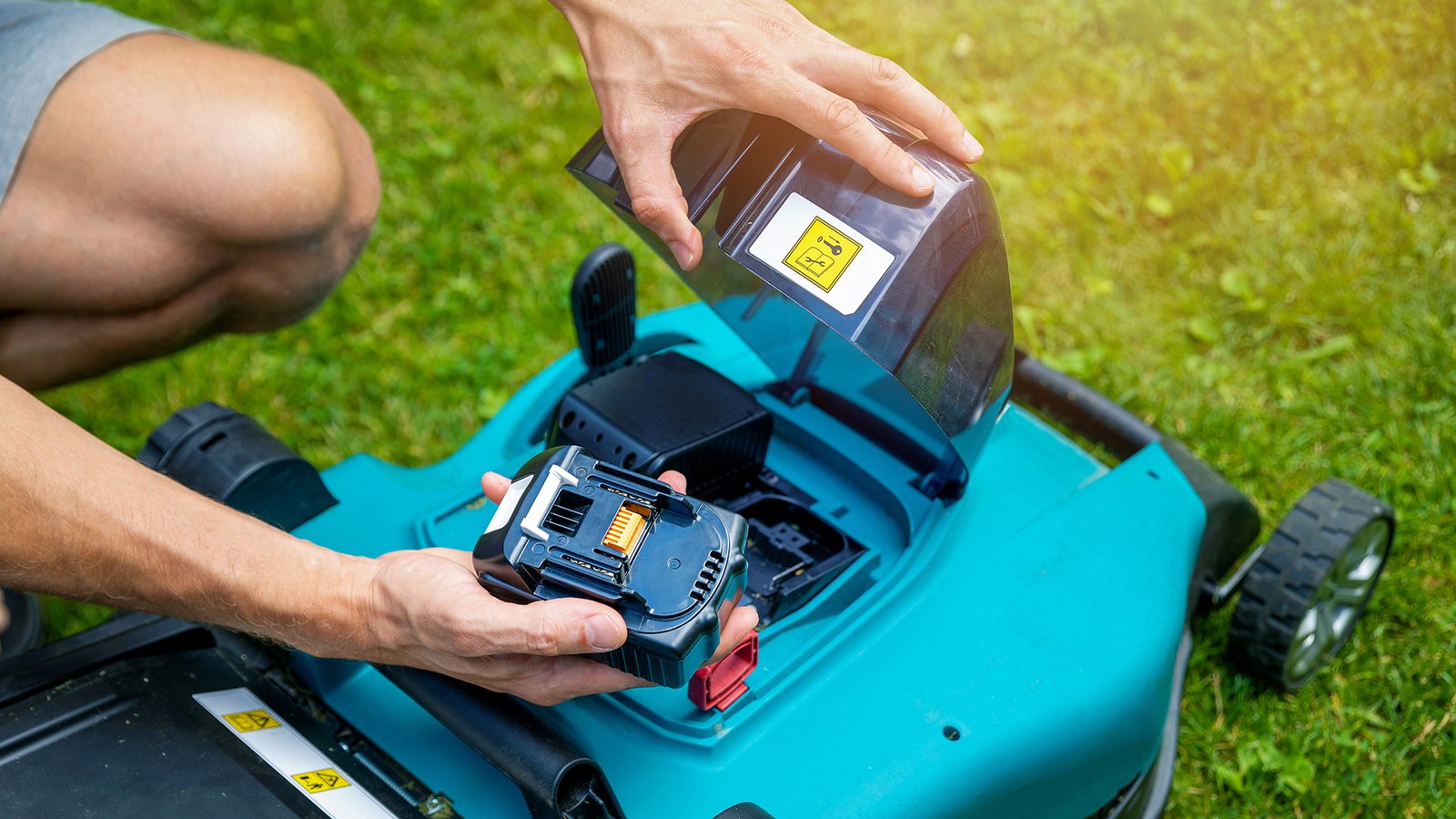 Maximizing the Lifespan of Your Cordless Lawn Mower Battery