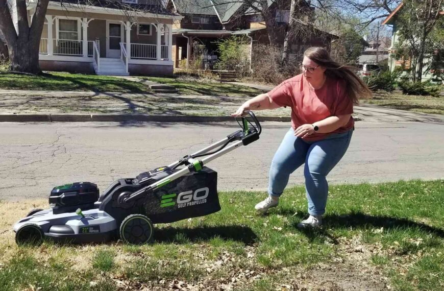 The Best Cordless Lawn Mower Option for Large Lawns