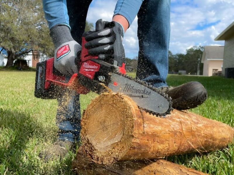 Top Cordless Chainsaws for Contractors