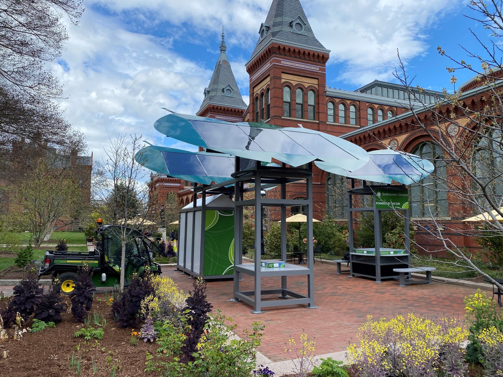 Advancing Sustainability: Zero Emissions Outdoor Equipment for Parks