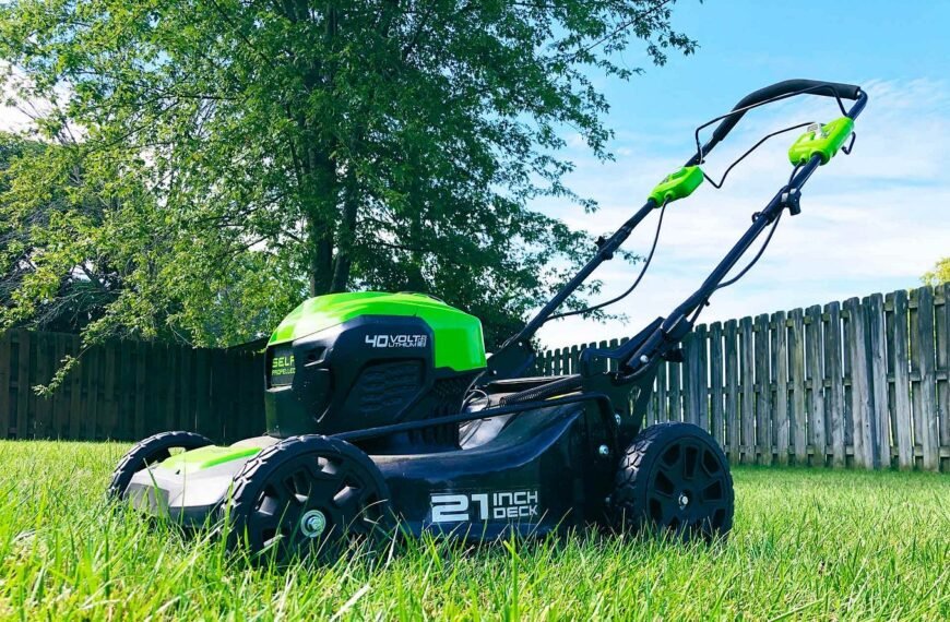 Lawn Mower Safety Tips for Teens