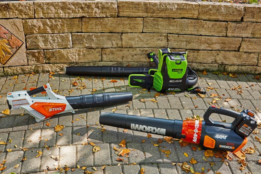 Convenient Ways to Power Leaf Blowers