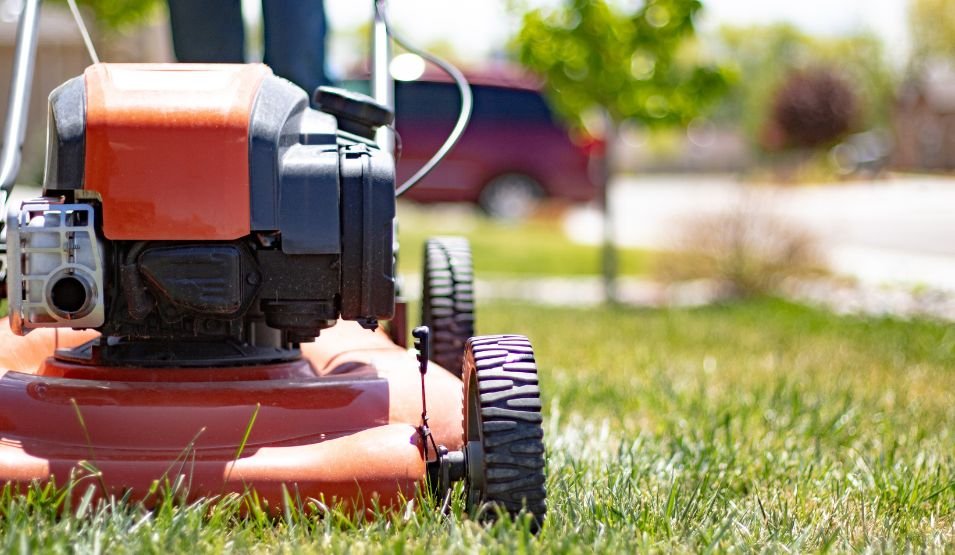 Essential Lawn Mower Maintenance Tasks