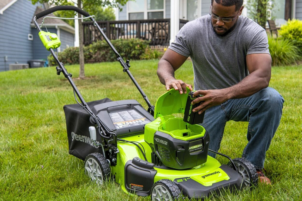 Maximizing the Battery Lifespan of Cordless Lawn Mowers