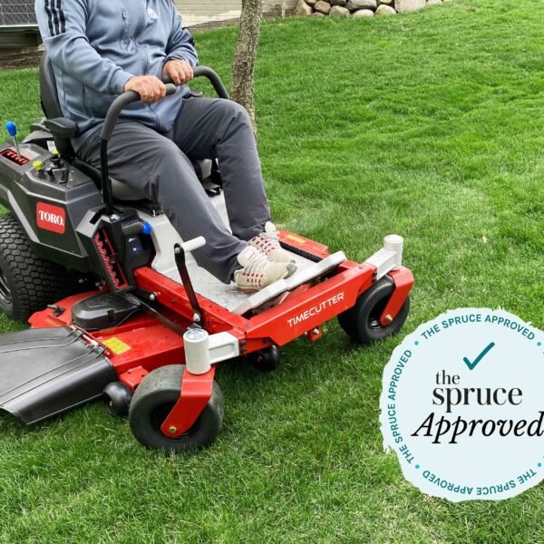 Top Zero-Turn Lawn Mowers for Large Properties